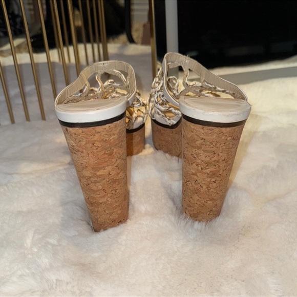 Jimmy Choo Women's Beige Sandals - Picture 3 of 4